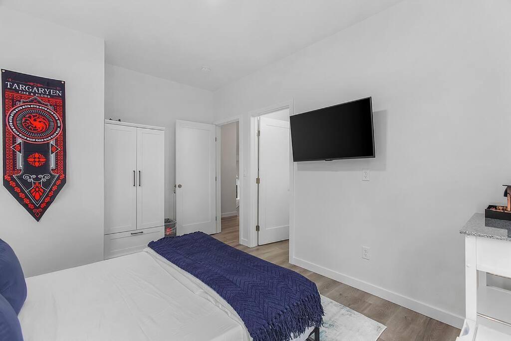 Vermithor'S Bronze Ember Sweet Suite Seattle Extérieur photo